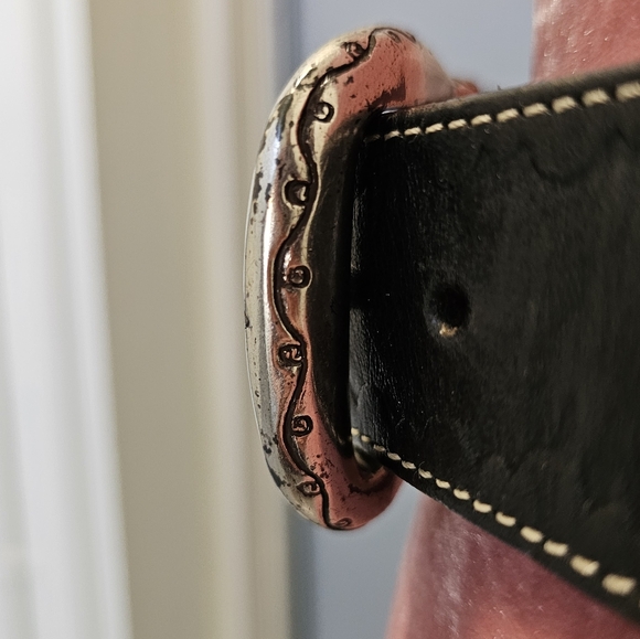 Brighton black leather belt with turquoise and silver accents. Size Medium - Picture 5 of 10